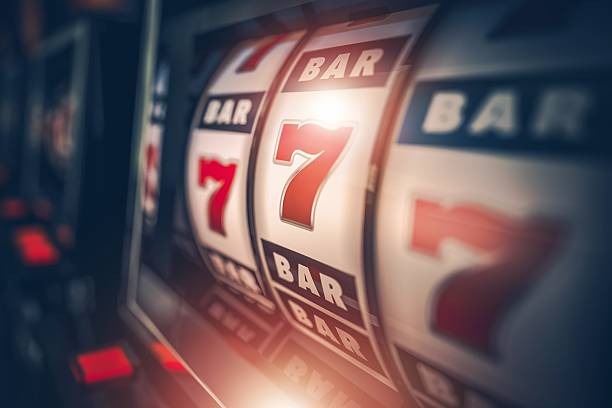 bts89 mobile interface showing live blackjack and sportsbook markets